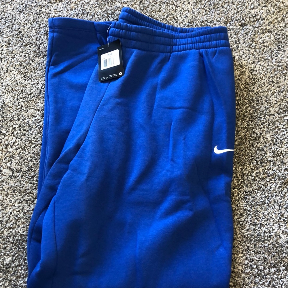 Brand new Nike sweatpants